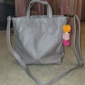 Thirty One Window Shopper Ltd. - Stone Distressed Pebble